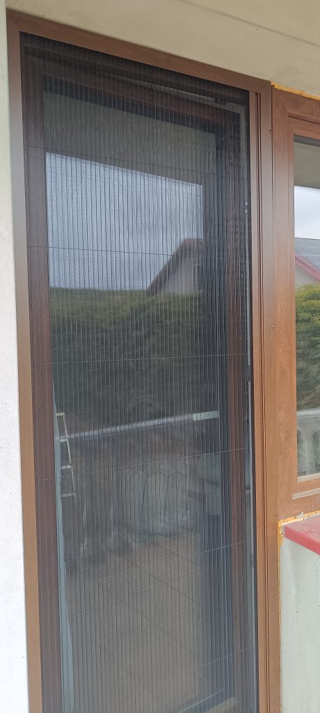 Moskitiera plisowana na balkonie - Grodzisko